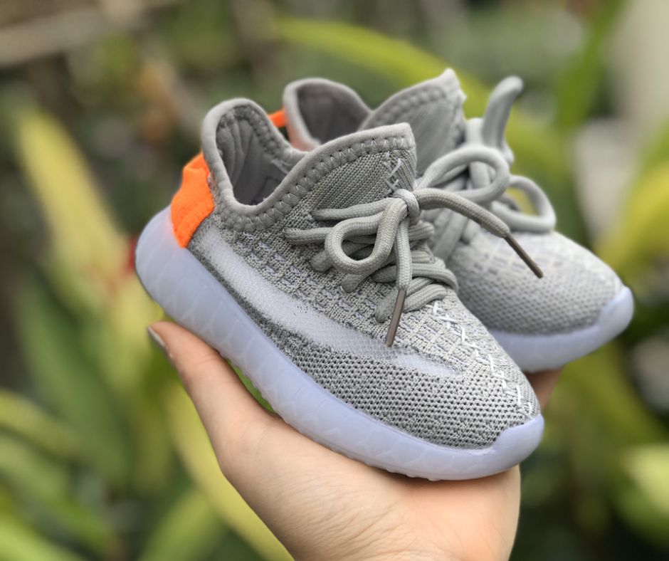 Shop giày trẻ em Quảng Ngãi