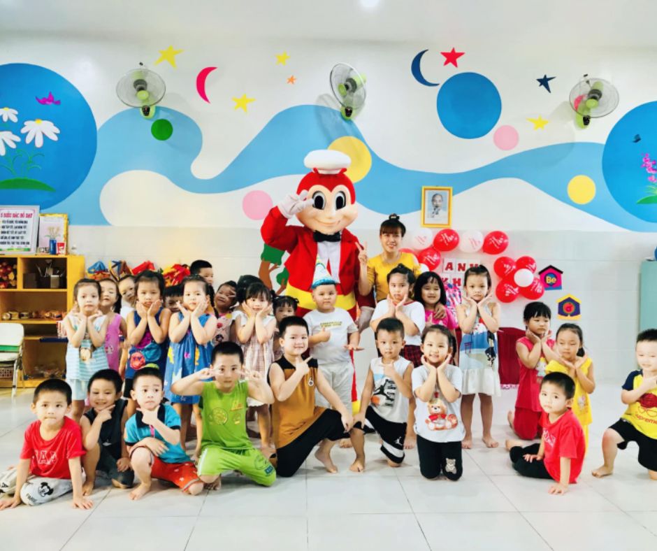 Trường mầm non công lập Quảng Ngãi