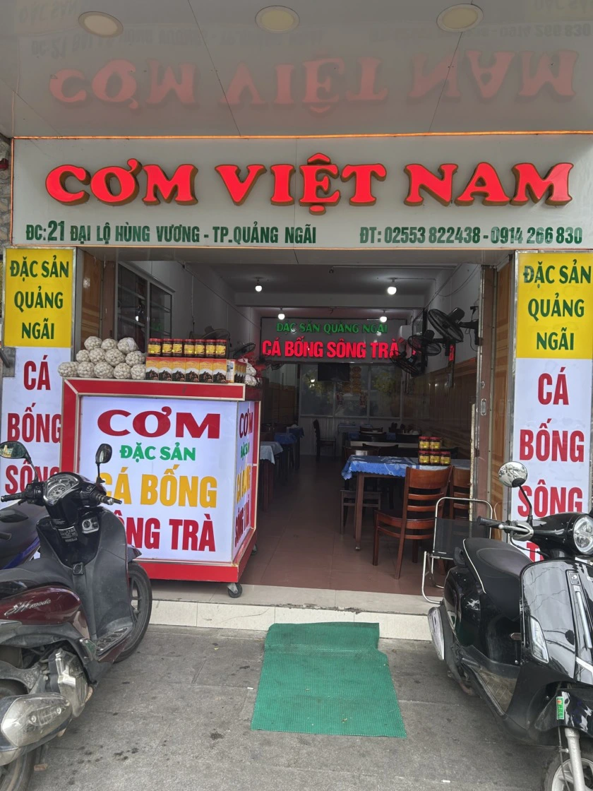 Quán cơm Việt Nam